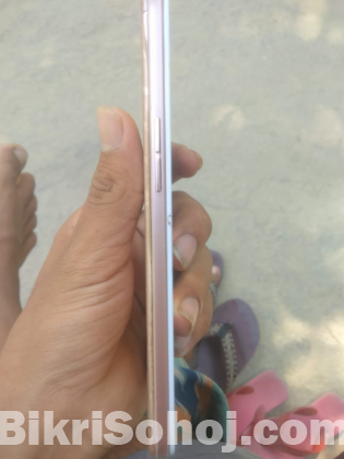 Oppo f1s